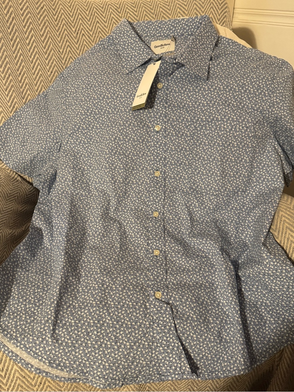 Goodfellow & Co Light Blue Short-Sleeve Microprint Button-Down Shirt